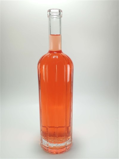 750ml Personalized Vodka Bottle Spirit glass 750ml Personalized Vodka Bottle Spirit glass